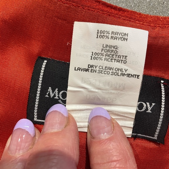 Vibrant Resort Gown - Picture 5 of 5